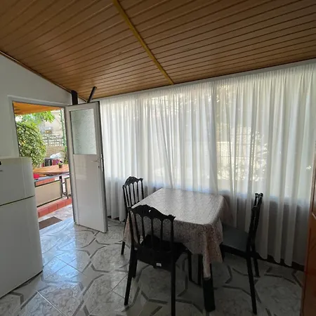 Appartamento B 1 Sarandë